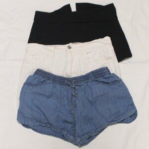 Woman Shorts Skirt Lot of 3 Size Medium(28) Athletic, White Denim, Dress Junior